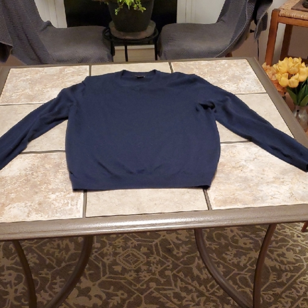 CURATED BY RUA'H KIBRIYA: Men's Navy 100% Merino Wool Sweater NWOT